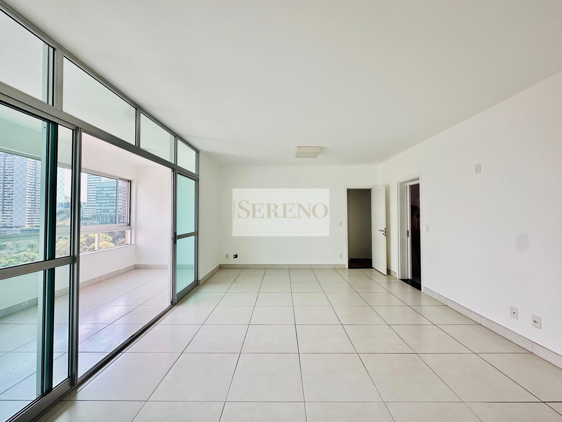 Apartamento de luxo 125 m2 a venda, 03 quartos, DCE, lazer, 03 vagas no Vale do sereno, Nova Lima, MG.