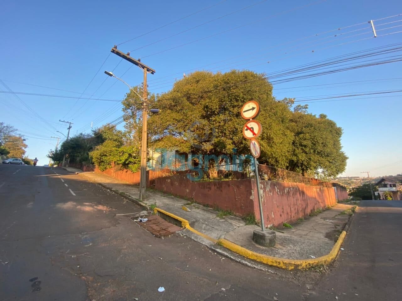 TERRENO COM 2.150M2 NO CENTRO DE IJUI