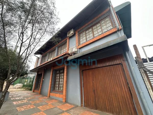 VENDE-SE CASA PERFIL RESIDENCIAL/COMERCIAL NO CENTRO DE IJUÍ/RS