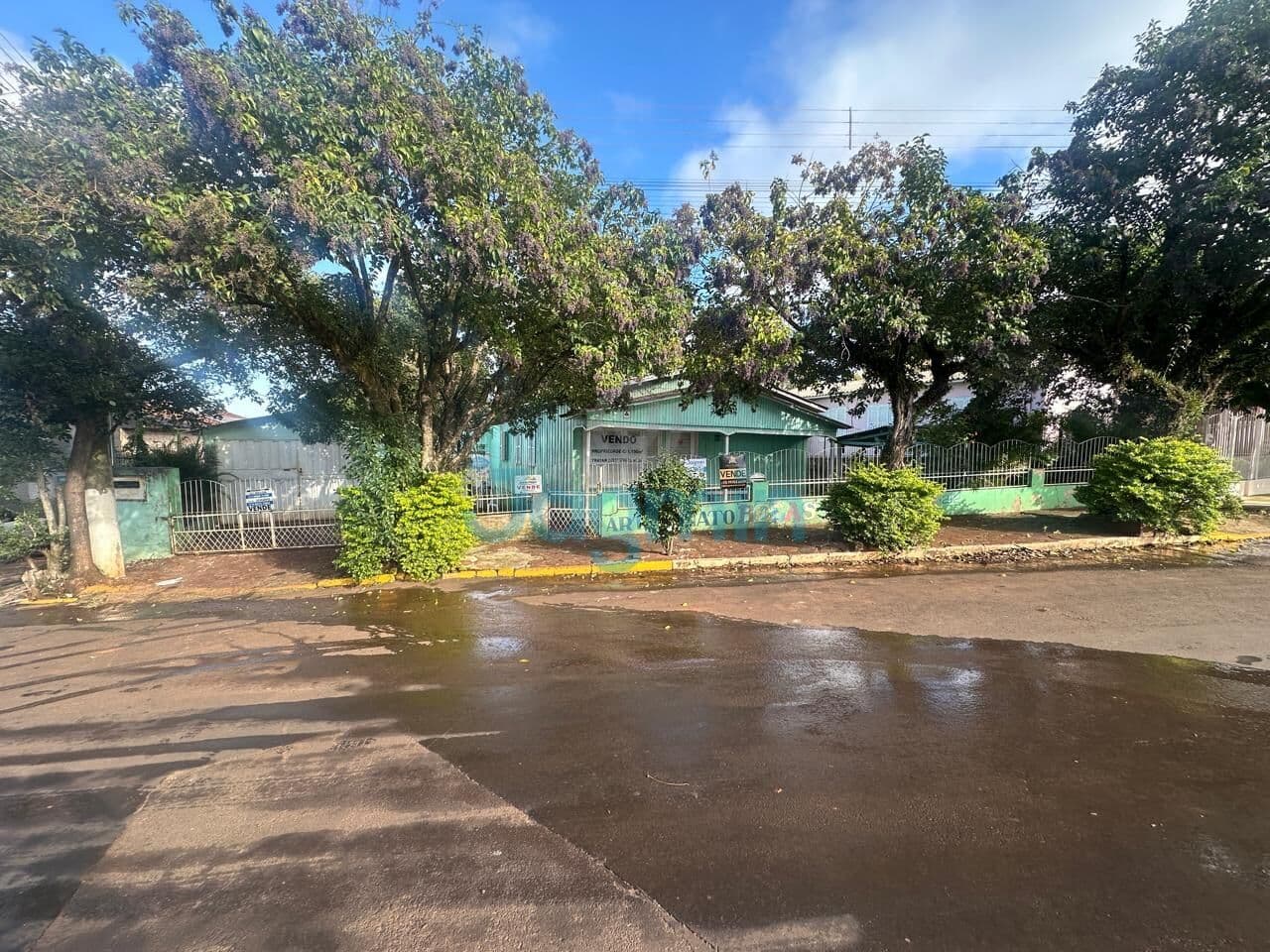 VENDE-SE TERRENO CENTRAL EM CATUÍPE/RS