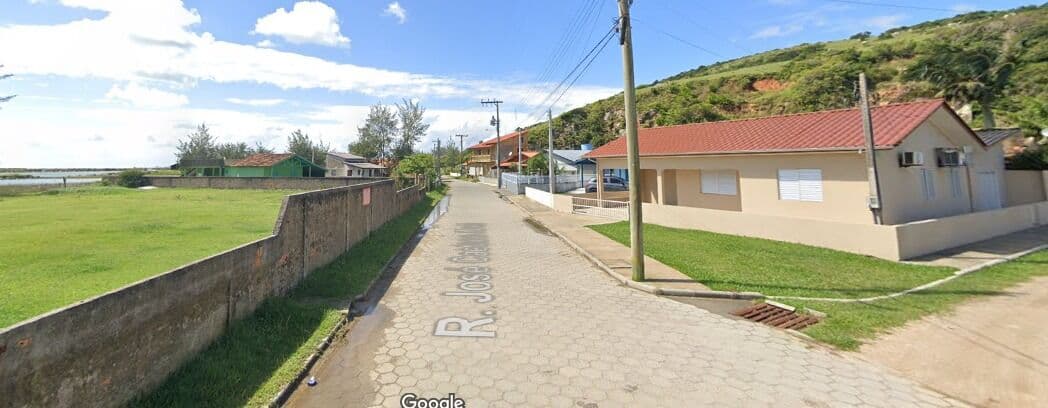 Casa em Ponta da Barra, Laguna/SC