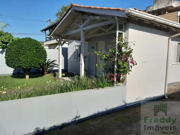 Casa no Mar Grosso, Laguna/SC