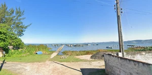 Terreno próximo à Lagoa