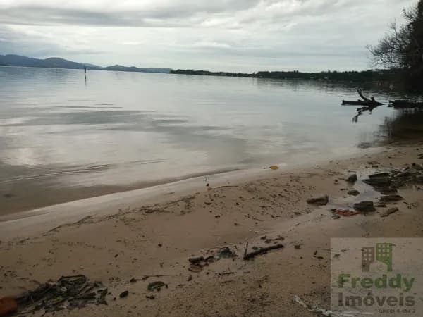 Lote/Terreno em Laguna - Cabeçudas