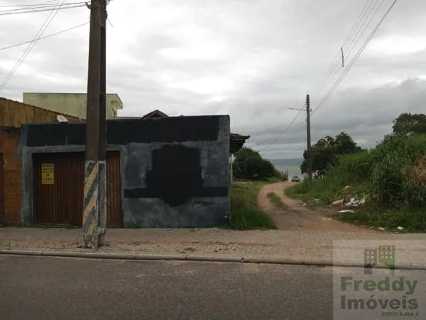 Terreno no Centro, com vista para a Lagoa, Laguna/SC