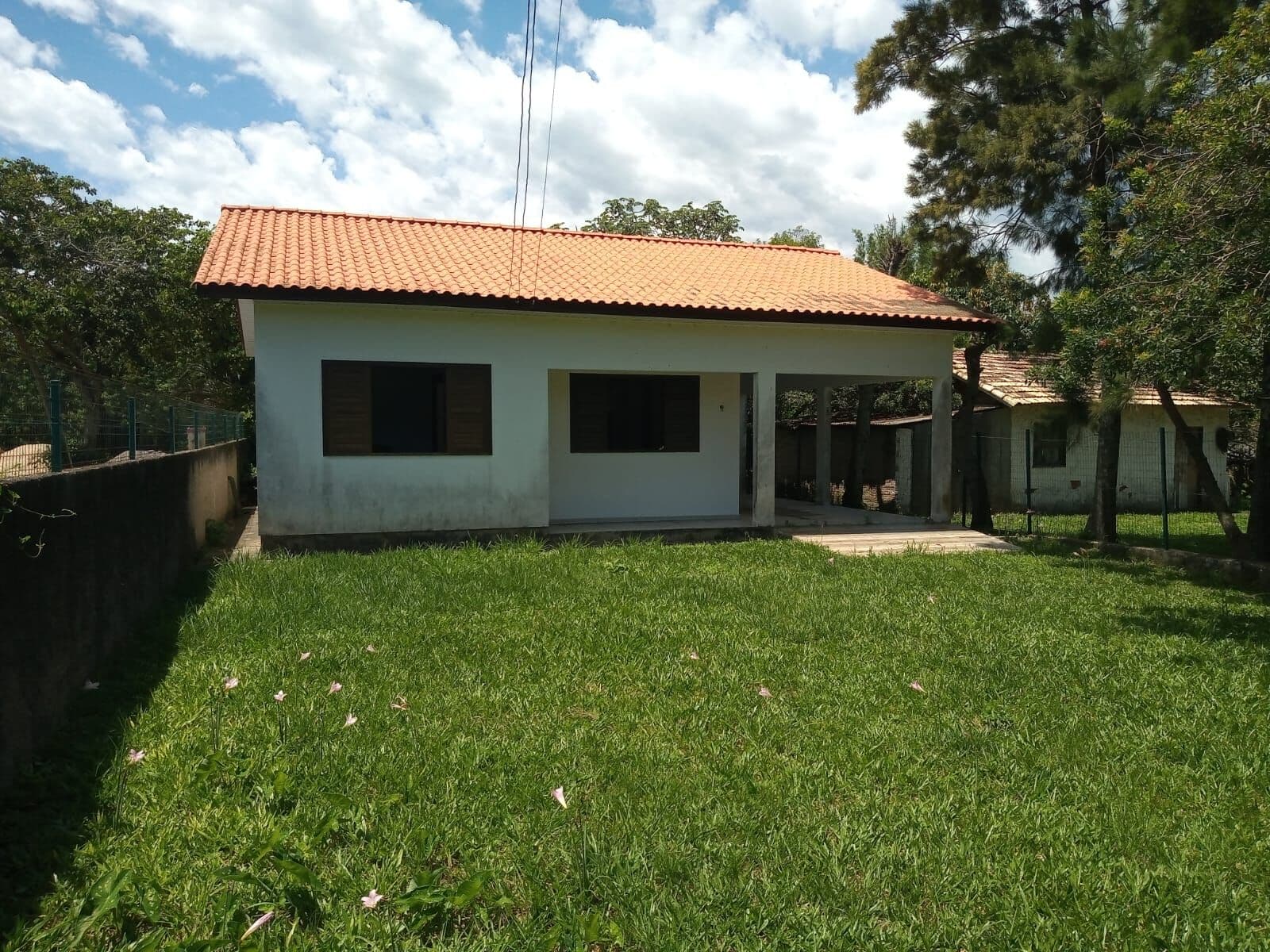 Casa próxima da Lagoa na Caputera, Laguna SC