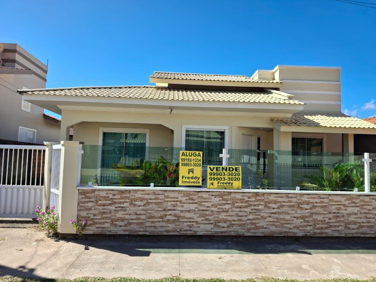 Casa em Laguna - Mato Alto