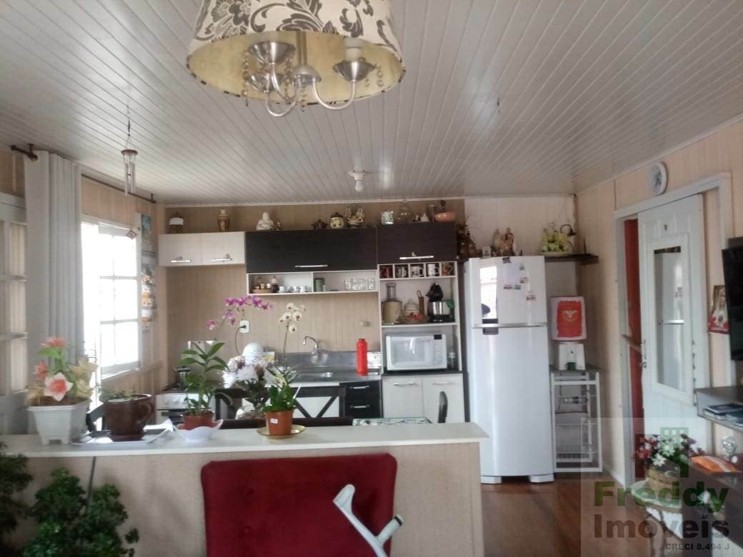 Casa à venda no bairro Magalhães em Laguna/SC