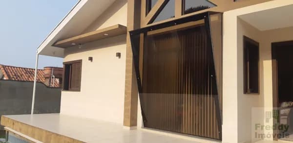 Casa em Laguna - Mar Grosso