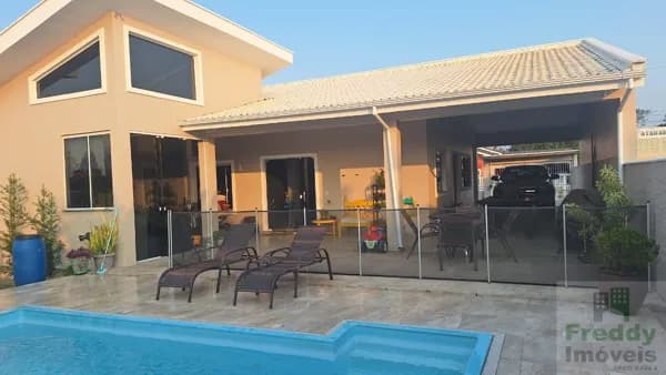 Casa Alto Padrão em Caputera, Laguna/SC