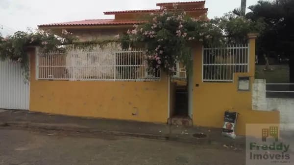 Casa à venda em Laguna/SC