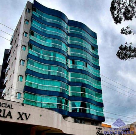 Apartamento de Alto Padrão - Edifício Residencial Solar Luiz XV