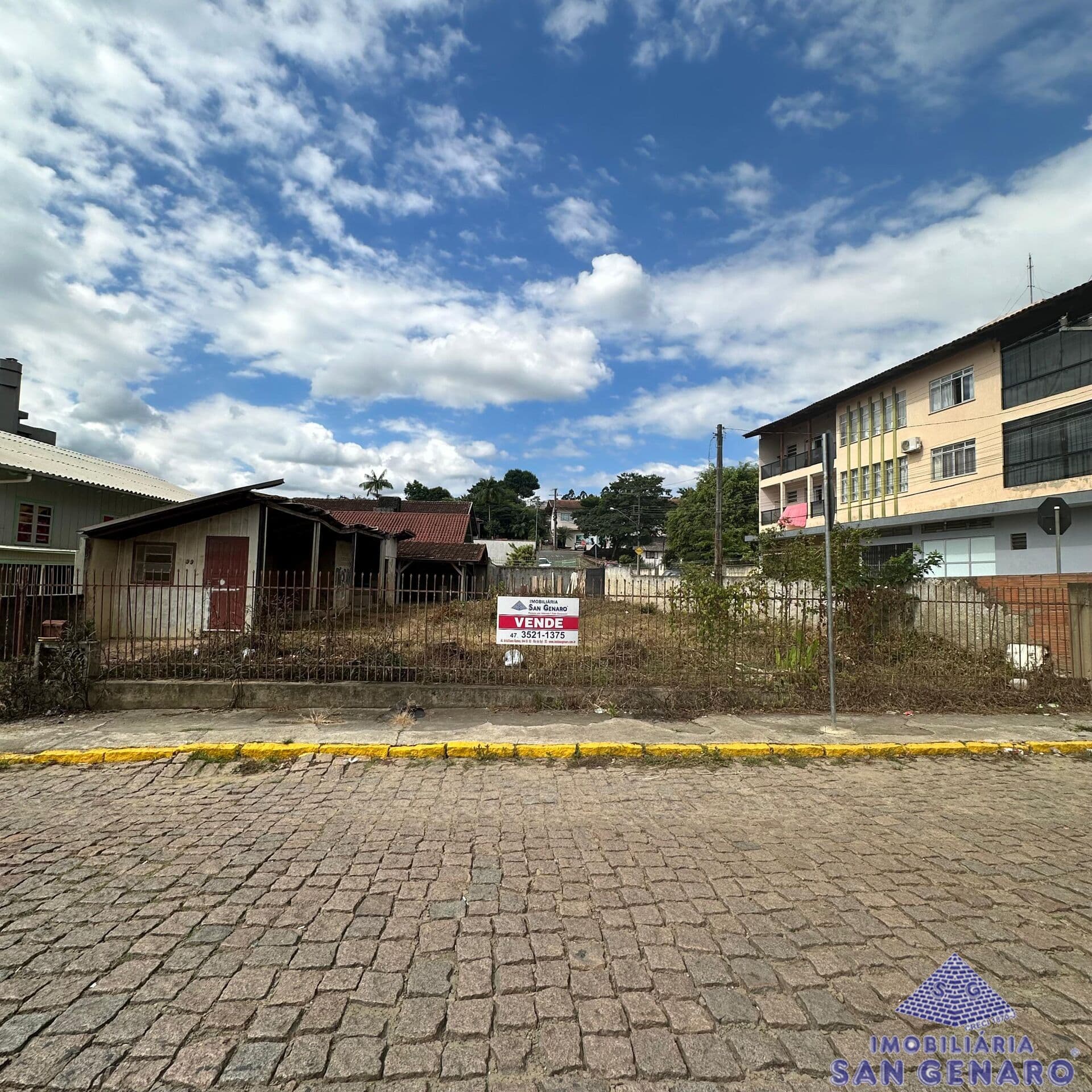 Terreno - Rua Leopoldo Ledra
