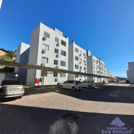 Apartamento no bairro Laranjeiras