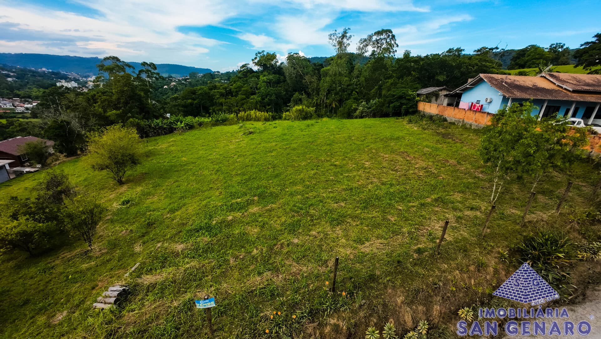Terreno Urbano no Bairro Albertina