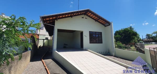 Casa de Alvenaria - Rua Bulcão Viana