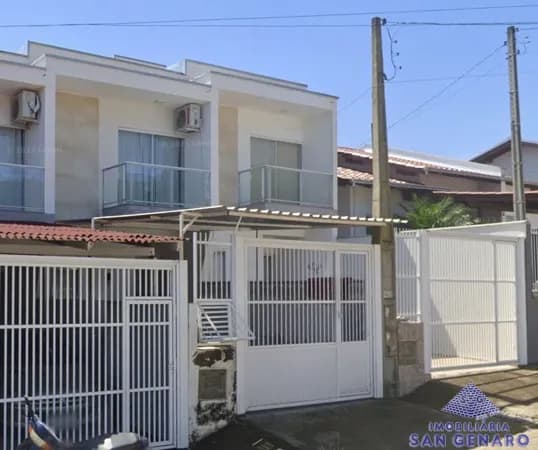 Casa Geminada no Loteamento Cedro