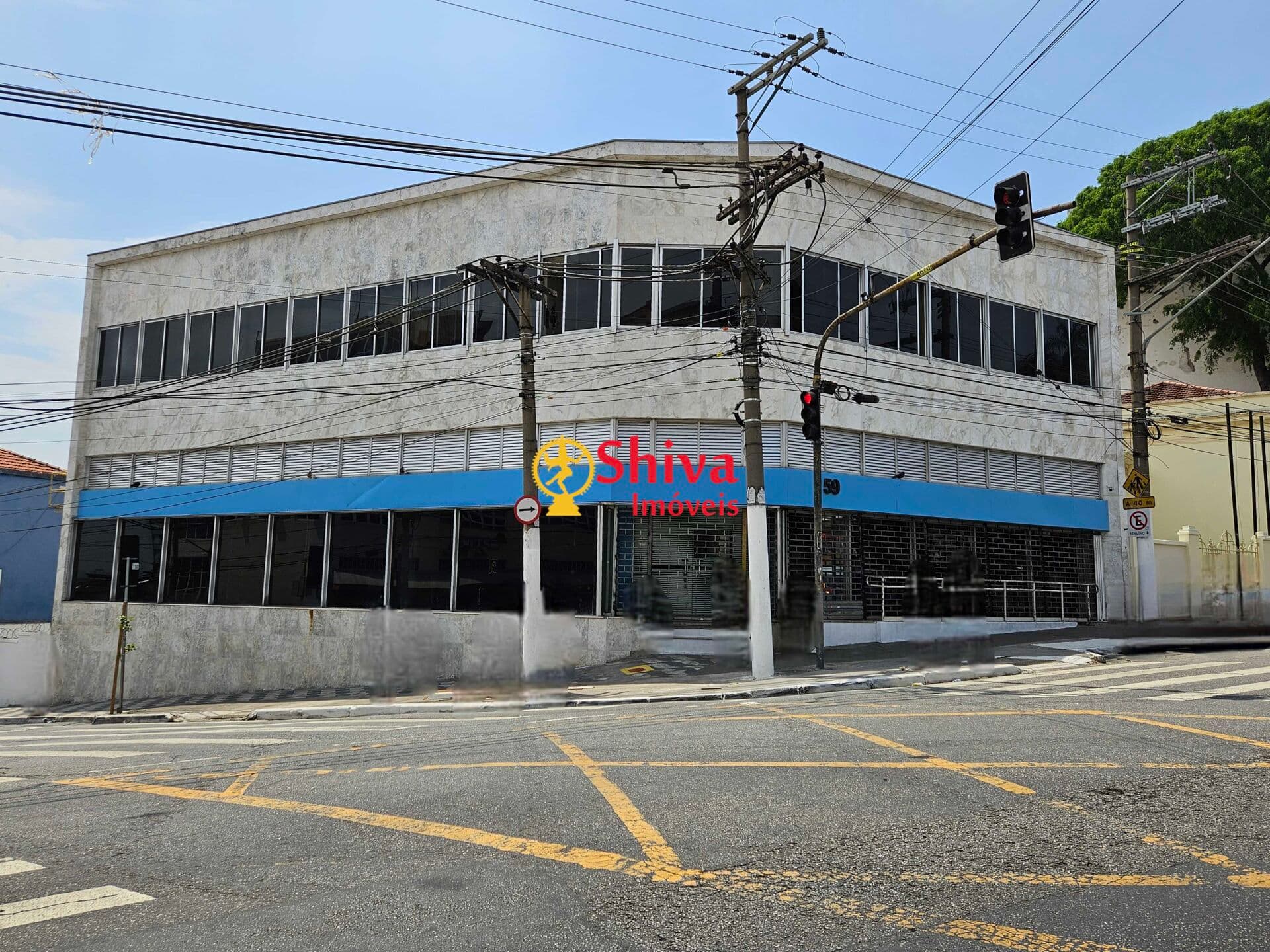 Prédio comercial à venda ou locação no centro da Penha-SP