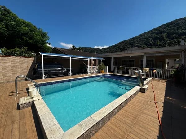 Casa em Guarujá - Guaiúba