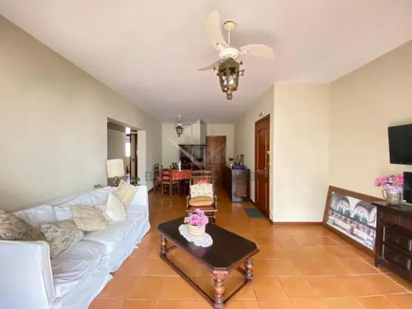 Apartamento à venda no bairro Pitangueiras em Guarujá/SP