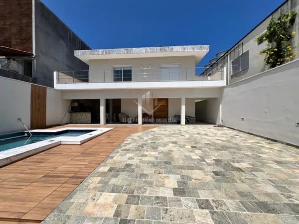 Casa Alto Padrão na Praia da Enseada Guarujá/SP