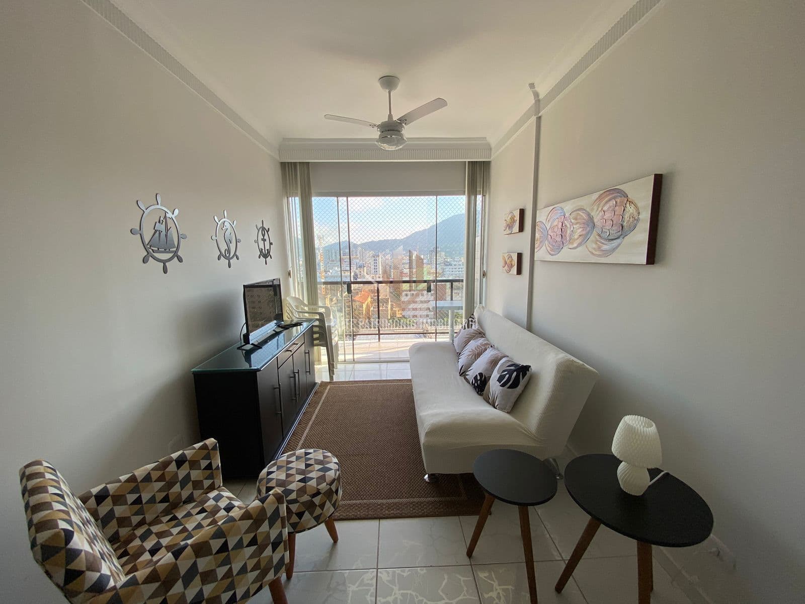 Apartamento em Guarujá - Enseada