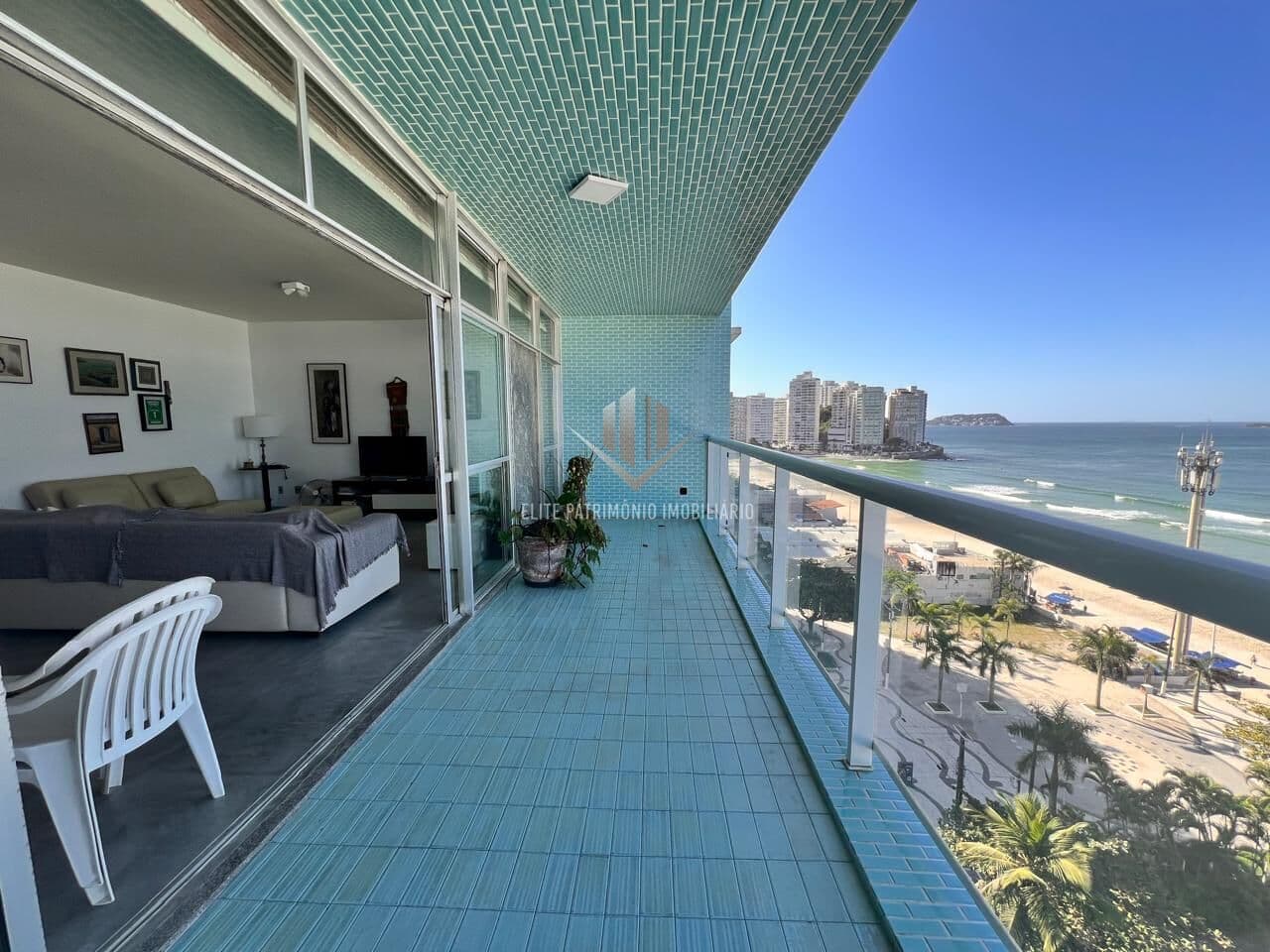 Apartamento em Guarujá - Pitangueiras
