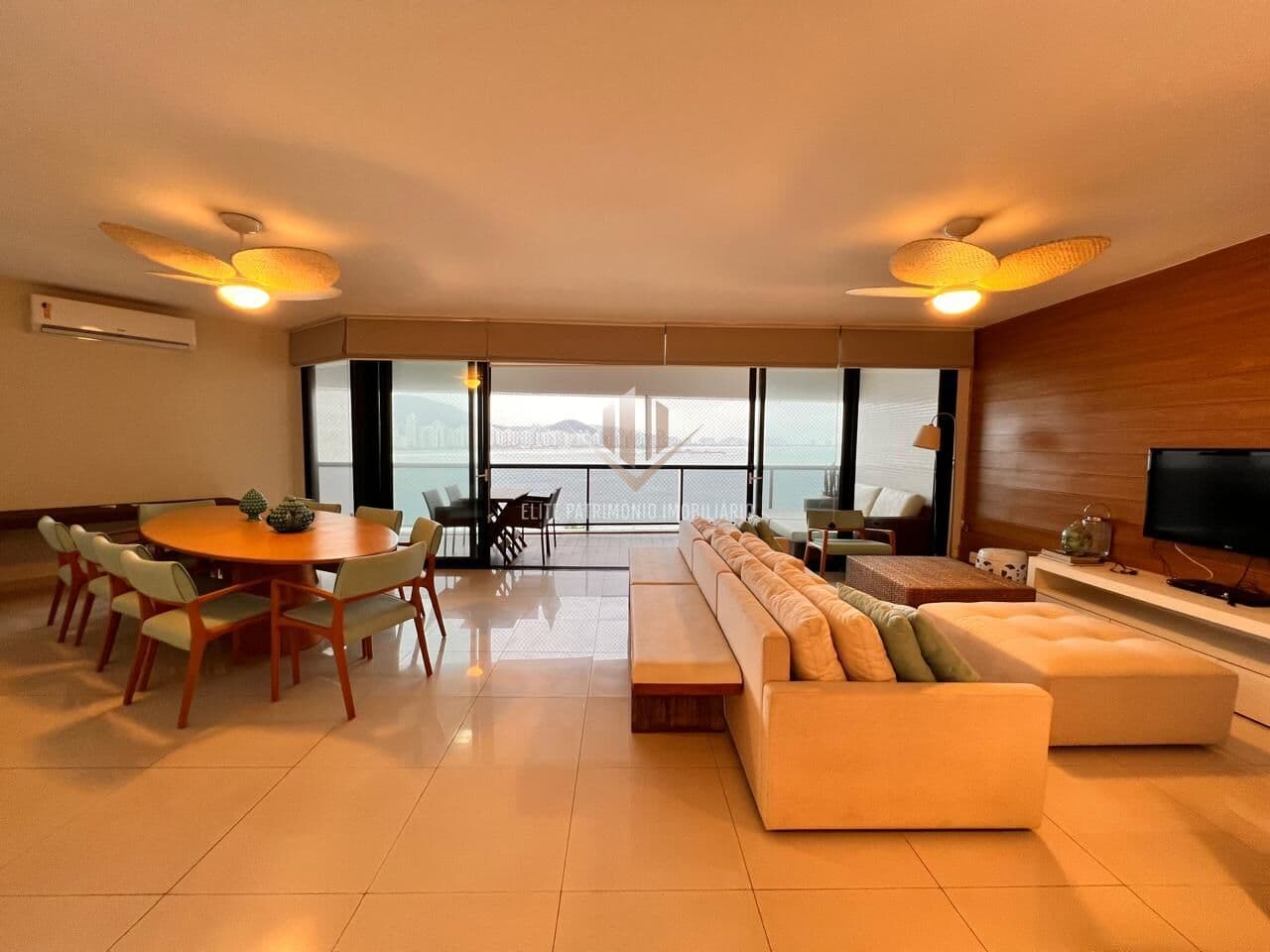 Apartamento em Jardim Astúrias, Guarujá/SP
