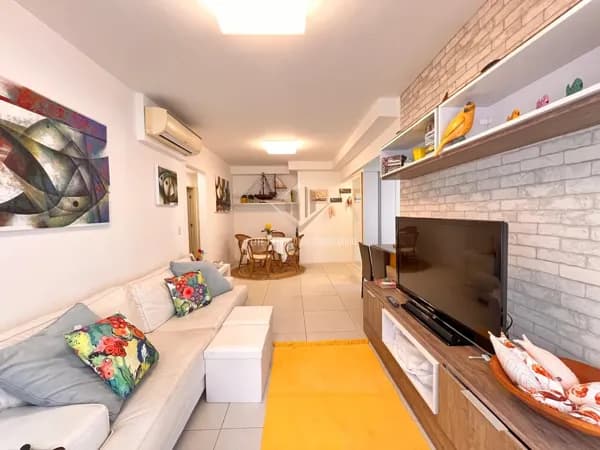 Apartamento em Guarujá - Pitangueiras