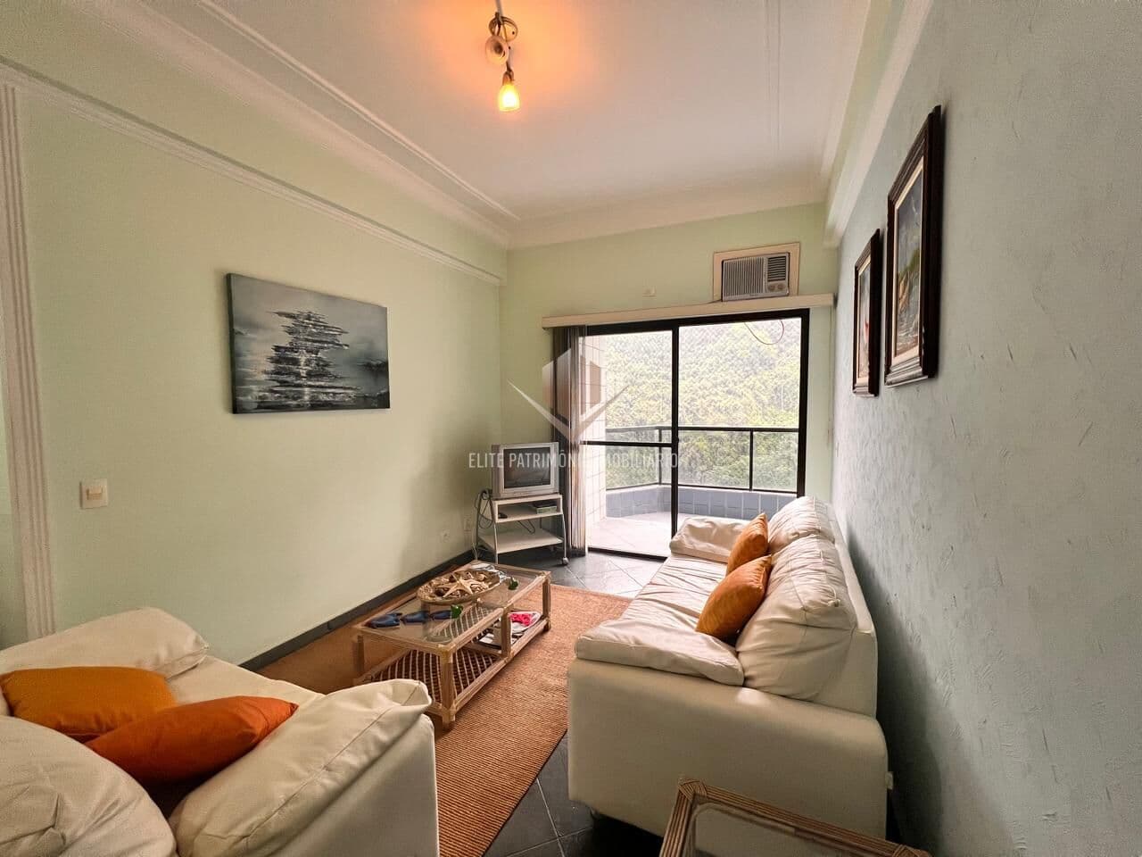 Apartamento em Guarujá - Pitangueiras