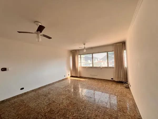 Apartamento à venda no bairro Astúrias em Guarujá/SP