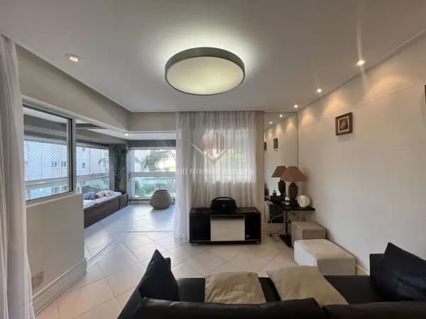 Apartamento Alto Padrão em Praia das Astúrias, Guarujá/SP