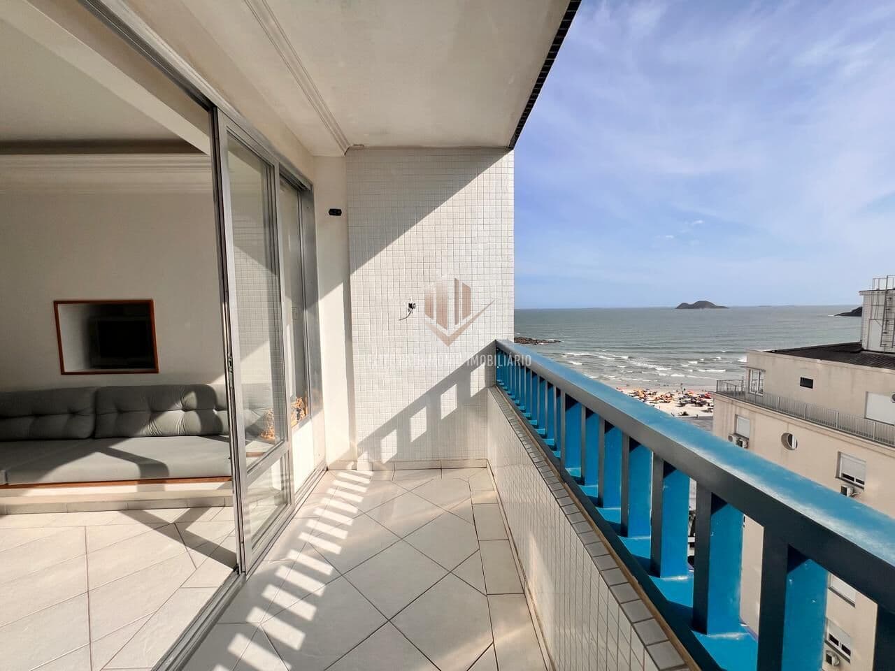 Apartamento a venda na Praia das Pitangueiras, Guarujá/SP