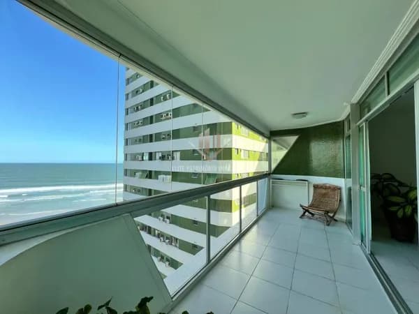 Apartamento Alto Padrão a venda na Praia das Astúrias Guarujá SP.