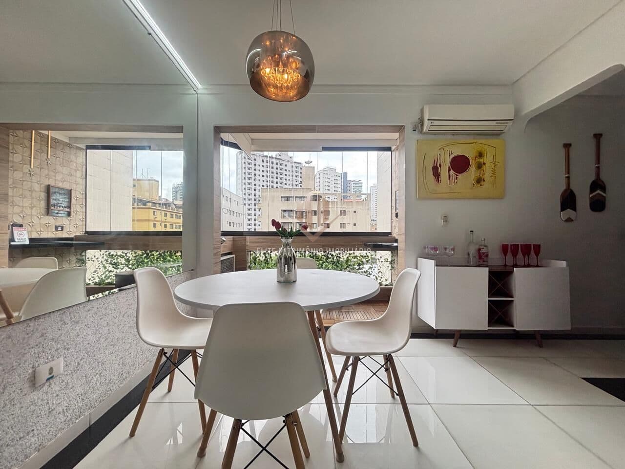 Apartamento para Locação Anual na Praia das Astúrias Guarujá SP.