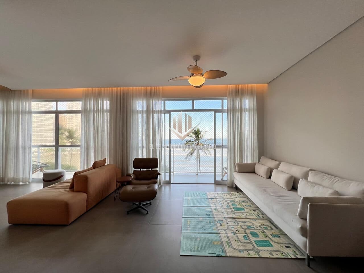 Apartamento Alto Padrão em Pitangueiras, Guarujá/SP