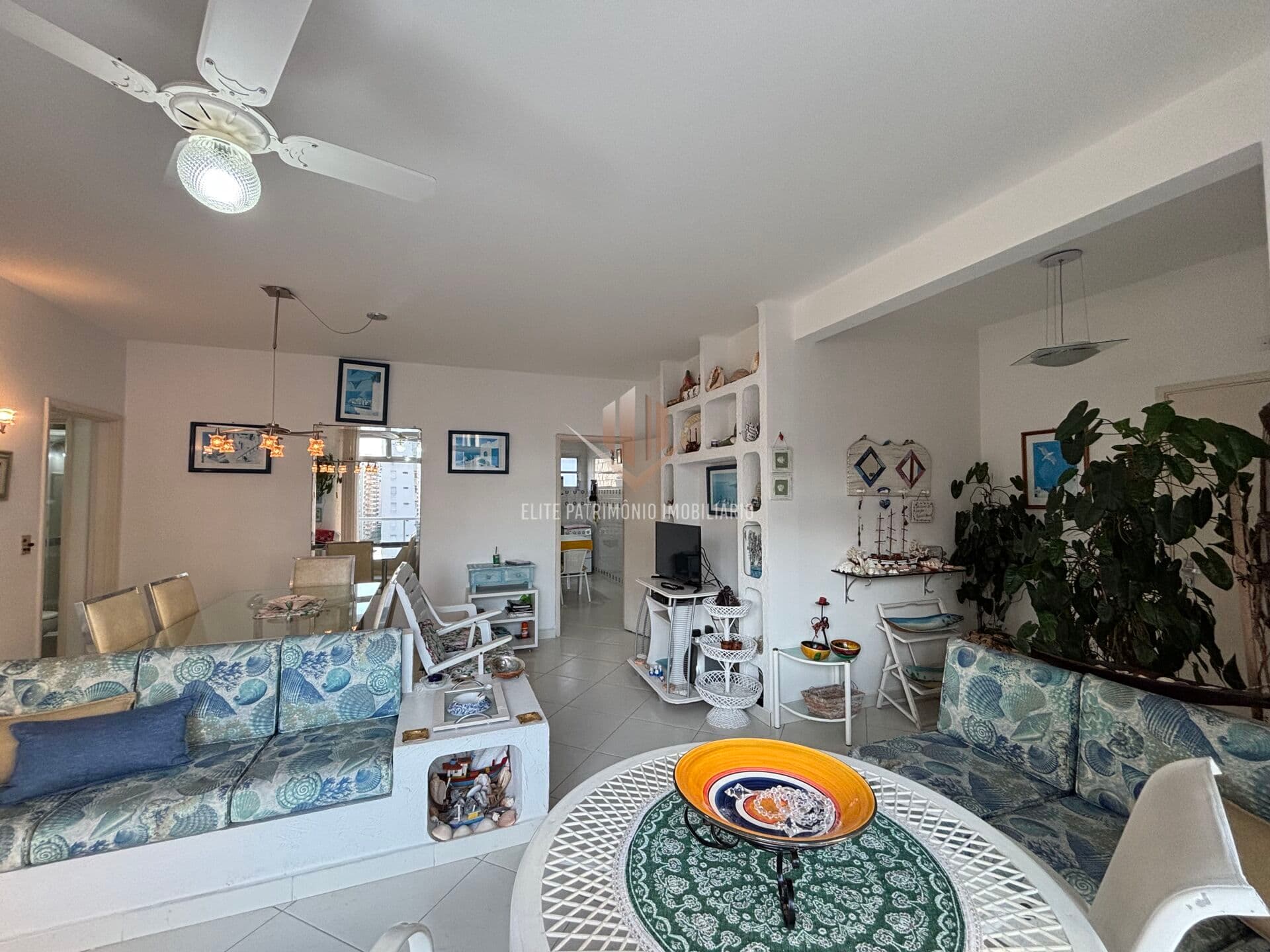 Apartamento em Guarujá - Pitangueiras