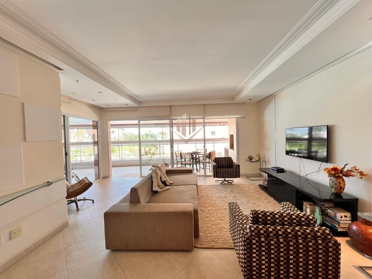 Apartamento Alto Padrão na Praia da Enseada, Guarujá/SP