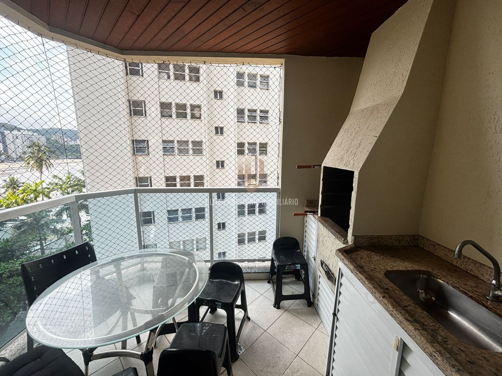 Apartamento em Guarujá - Astúrias