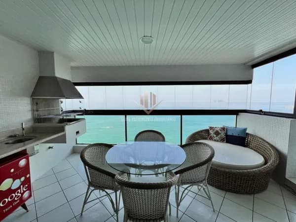 Apartamento à venda na Praia das Pitangueiras - Guarujá/SP