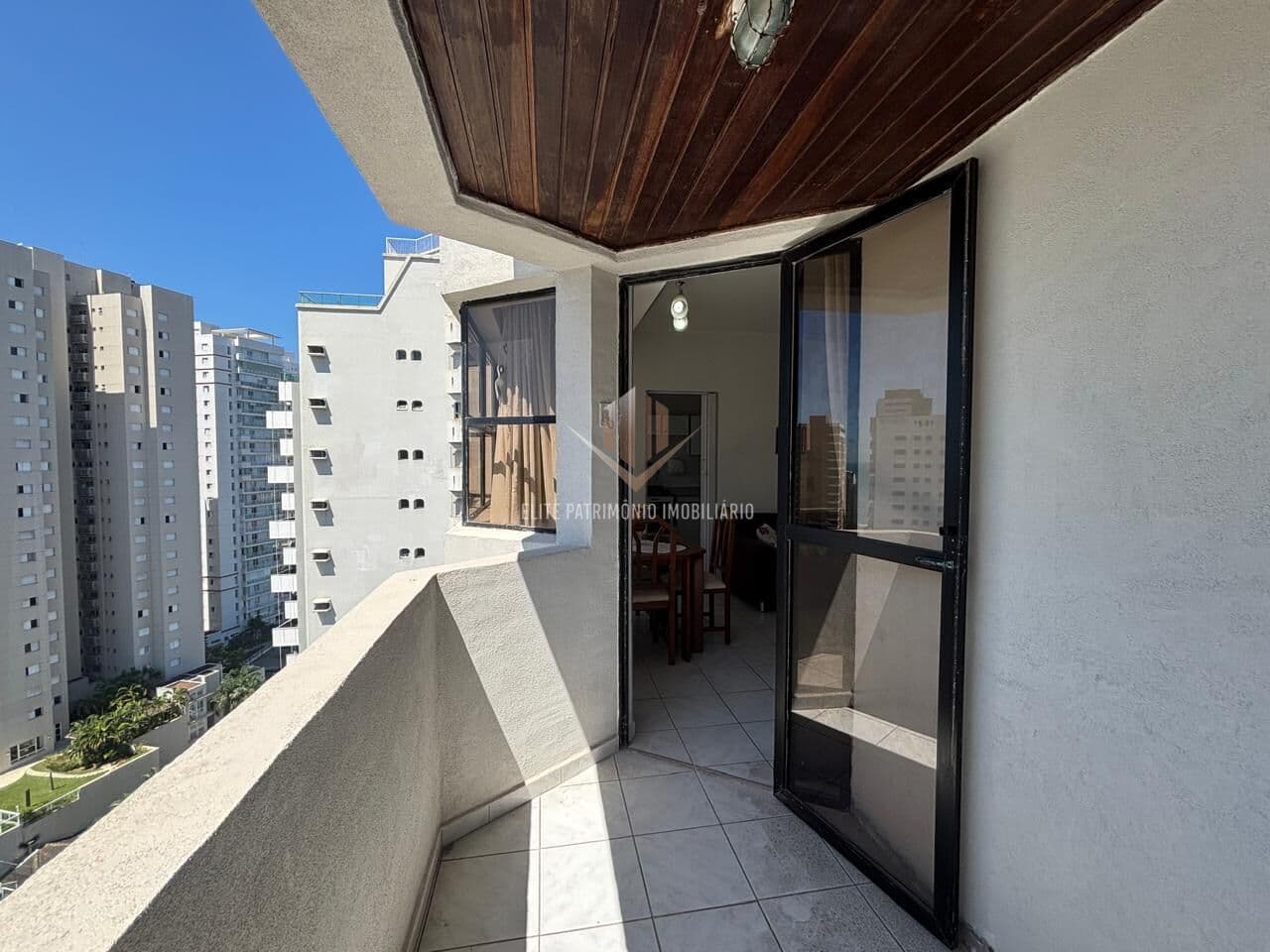 Apartamento em Guarujá - Praia das Astúrias