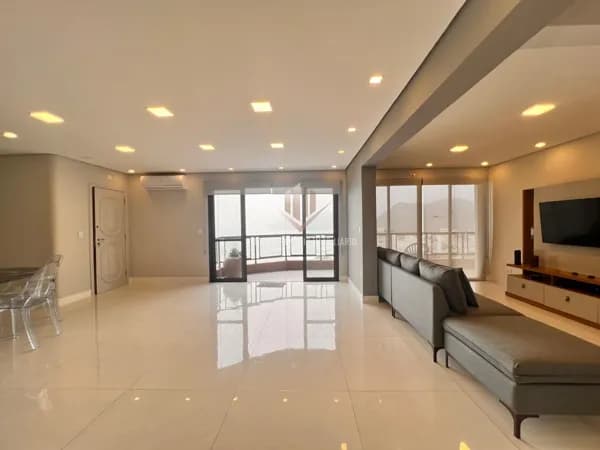 Apartamento em Guarujá - Tombo