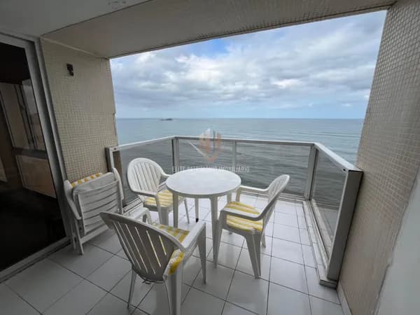 Apartamento em Guarujá - Pitangueiras