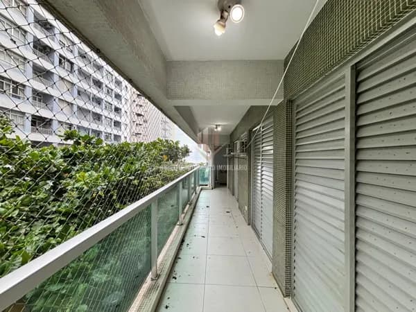 Apartamento em Guarujá - Pitangueiras