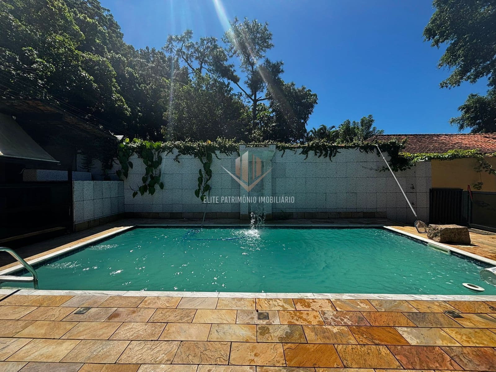 Casa Alto Padrão em Não Informado, Não Informado/NI