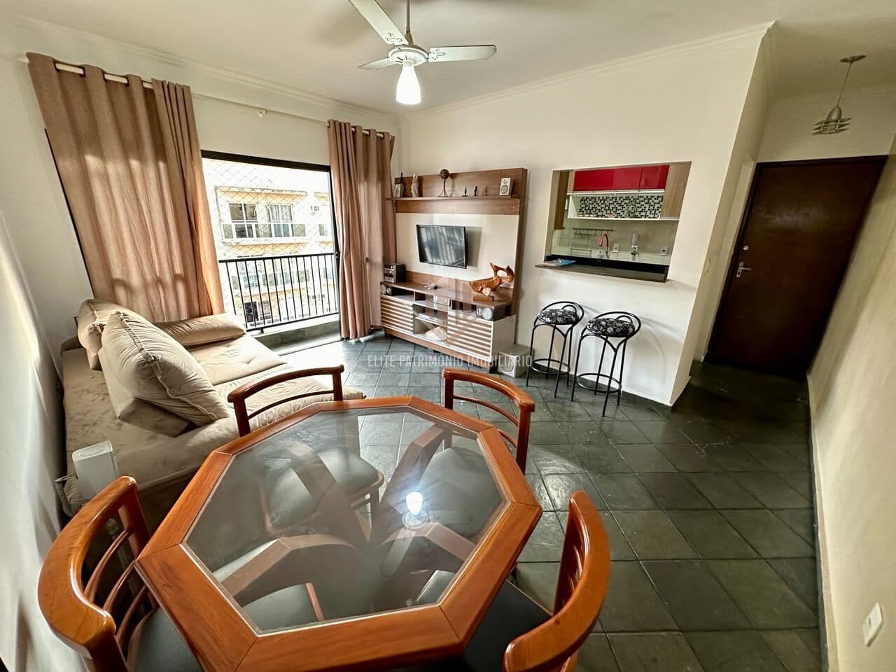 Apartamento em Guarujá - Enseada