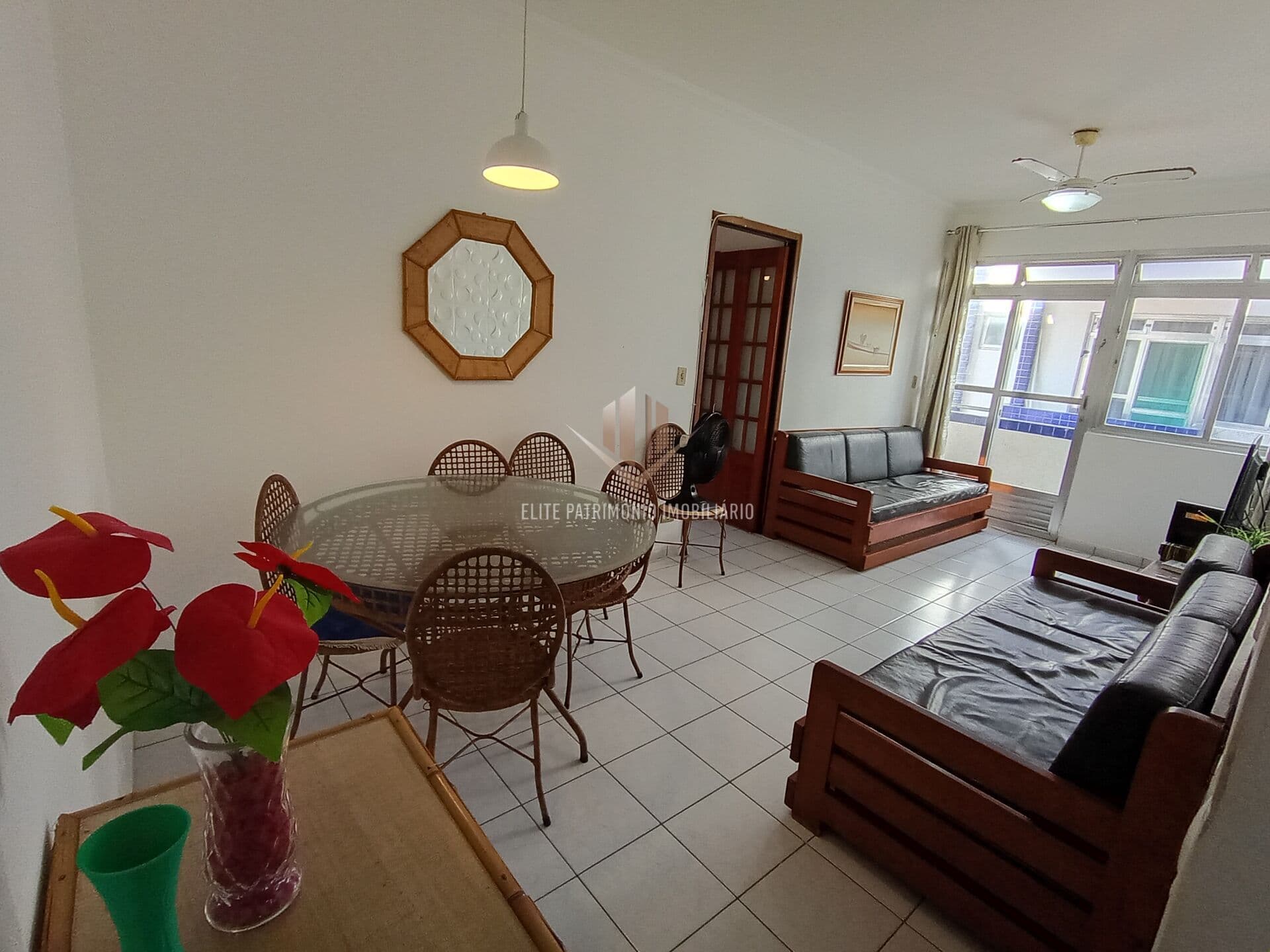 Apartamento em Guarujá - Enseada