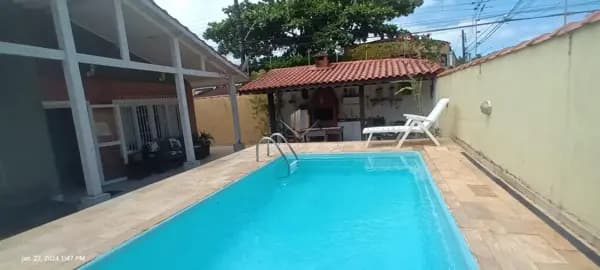 Casa a venda na Praia da Enseada Guarujá SP.