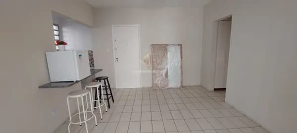 Apartamento na Praia das Pitangueiras Guarujá SP.