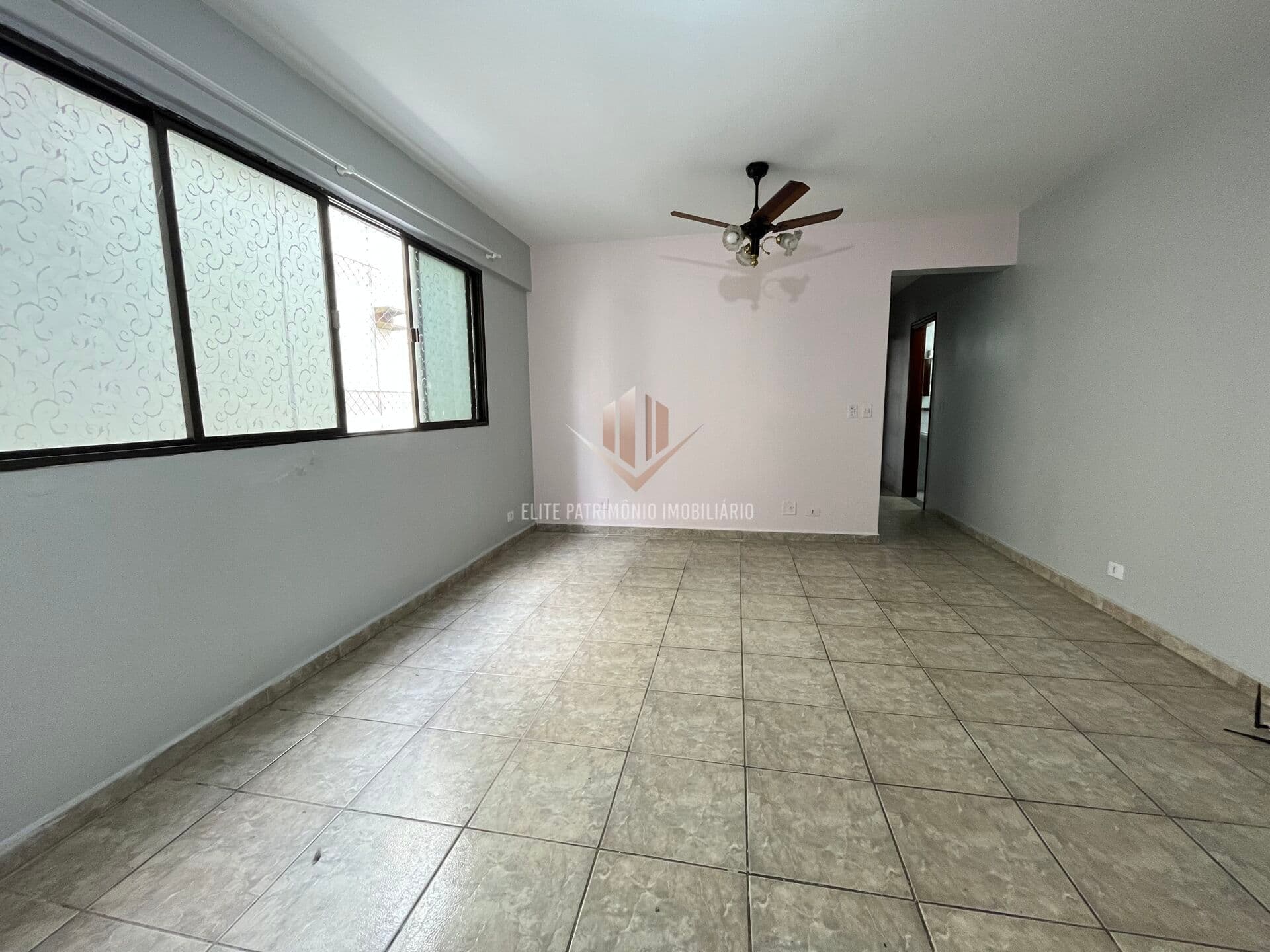 Apartamento em Guarujá - Parque Enseada